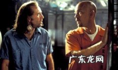 空中监狱影评分析 空中监狱影评