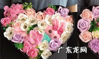 一周年礼物送什么比较好 一周年礼物送什么