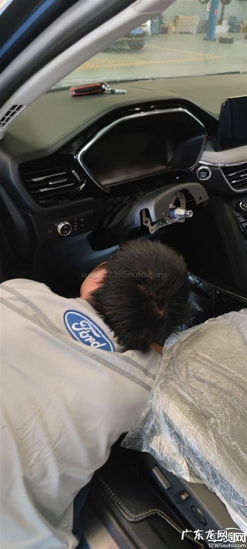 方向盘有异响怎么回事