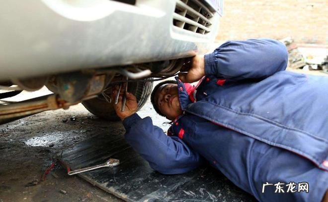 修车换下的这4种零部件,老车主默默带走!