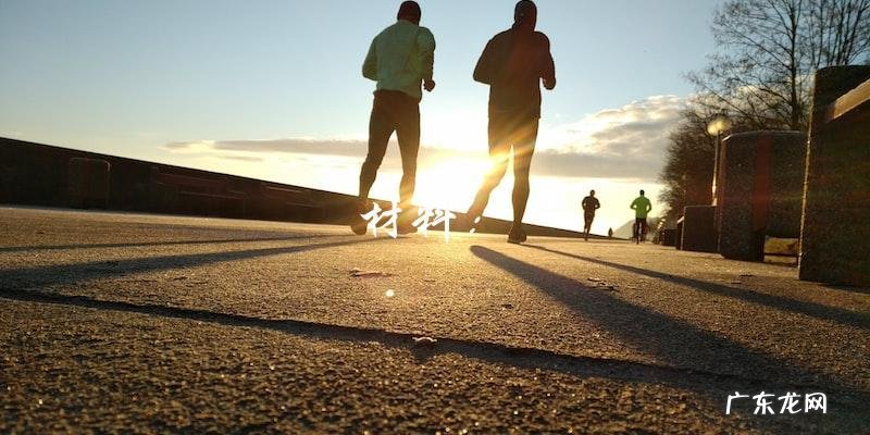 杏鲍菇炒油菜，简单易做的做法！