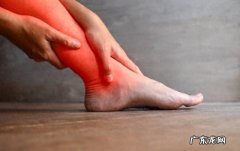 夜间睡觉时突然腿抽筋，就是缺钙？还有这3个原因，多加注意