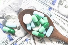 阿莫西林是消炎药？吃错很严重，提醒：真正的消炎药只有这两种