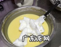 电饭锅做蛋糕为什么一会就跳保温