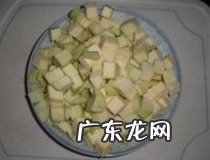 豌豆炸酱面家常做法