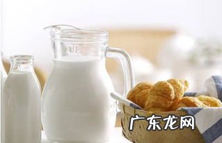 早餐奶和纯牛奶哪个更营养 早餐奶可以加热吗
