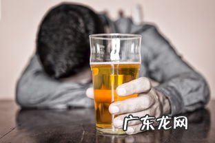 酒后吐黄水能喝牛奶吗 喝酒吐黄水多久能恢复