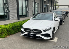 奔驰a系列轿车1.3t