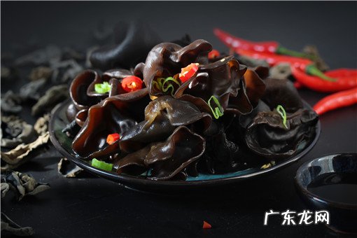 木耳有霉味了还能吃吗?