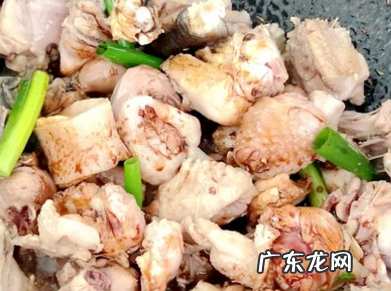 公鸡怎么做好吃,怎样烧公鸡汤好吃又营养
