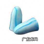 游泳要带耳塞,游泳要戴耳塞鼻夹
