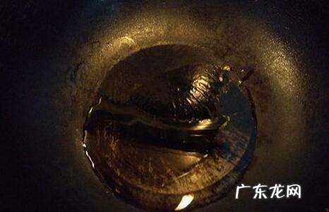 圆头小蘑菇怎么炒着好吃,圆菇怎么炒好吃又简单