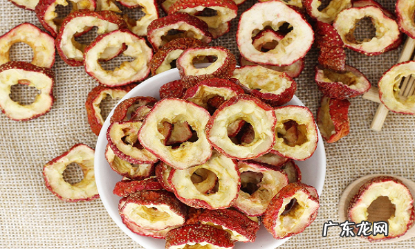 山楂干泡水的功效减肥,山楂干泡水能减肥瘦肚子