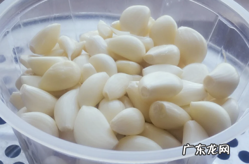 咸蒜怎么腌制好吃用酱油腌,如何腌制咸蒜瓣