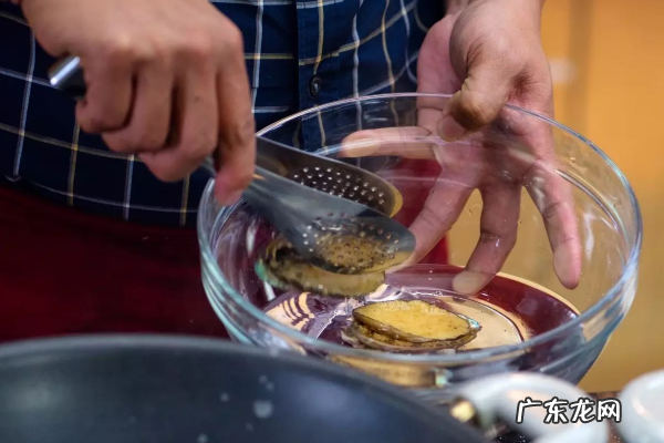 鲍鱼怎么清洗,鲍鱼怎么洗干净