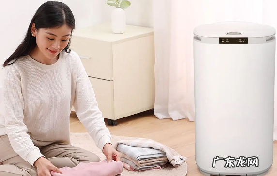 衣服太皱没有熨斗怎么办,新买的衣服皱了没有熨斗怎么办