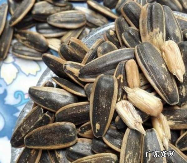 葵花籽怎么剥出来,葵花子子怎样煮