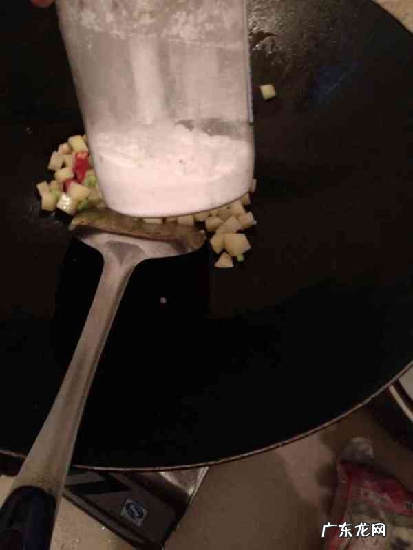 豆角拌面怎么做简单又好吃,茄子豆角拌面的做法