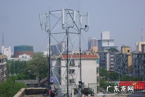 距信号塔10米有辐射吗?,手机信号塔有没有辐射我媳妇怀孕四个月房子对面直线0米距离有...