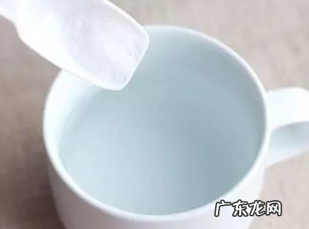 新杯子第一次使用应该怎样除异味,新买的杯子有异味怎么去除异味