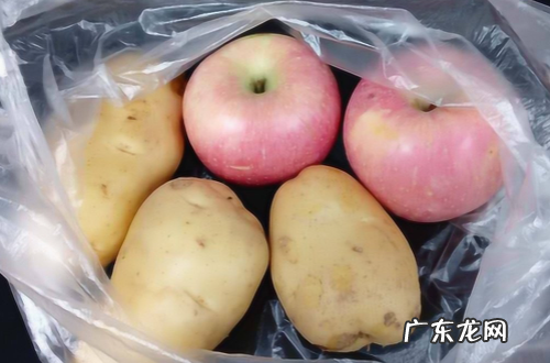 怎么保存土豆不发芽不变绿,土豆怎么样保存才能不发芽不变绿