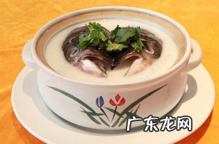 怎样炖鱼头不腥又好吃,怎样炖鲢鱼头好吃