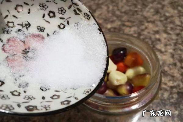 泡红辣椒怎么泡才不会软,泡辣椒怎么泡才脆不会软掉不会辣