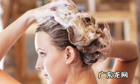 啤酒洗头科学,啤酒洗头发的功效与作用