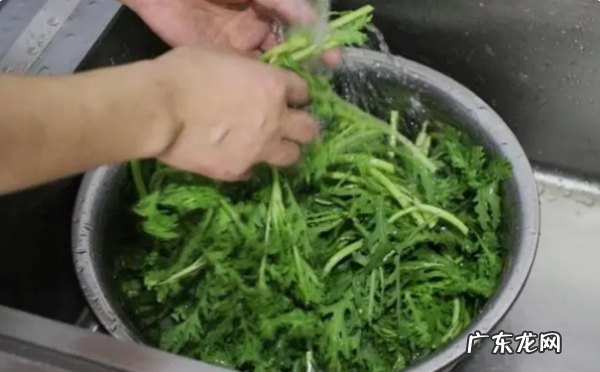 蒸茼蒿的做法蒸几分钟,蒸茼蒿的做法蒸几分钟