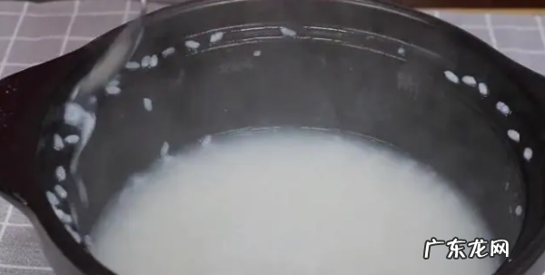 新砂锅第一次用怎么用什么方法开锅,新砂锅用之前要怎么开锅用之前怎么处理可以用的时间更长_百度...