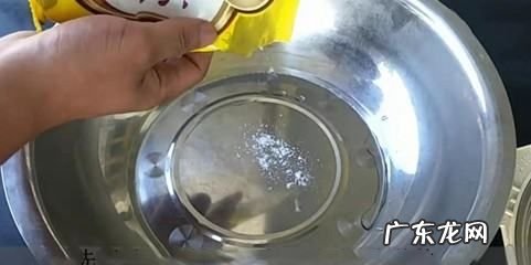 电饭锅盖子怎么拆下来洗,电饭锅的盖子怎么拆下来