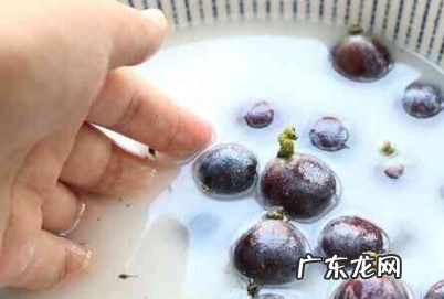 冻葡萄要冻几个小时,冷冻葡萄怎么吃好吃