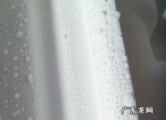 冰箱冷藏室有水珠是什么原因怎样处理,冰箱冷藏室结冰怎么办快速解决