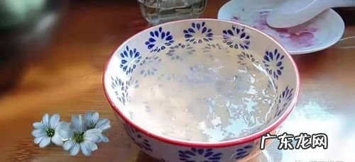 泡燕窝的水要倒掉,燕窝泡发的水要倒掉还是直接蒸