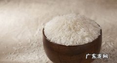 米变绿色了能吃,米在缸里变绿了还能吃