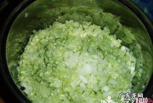 剩的饺子馅可以做什么,肉饺子馅剩下还可以做什么吃