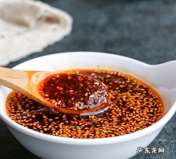 万能蘸酱汁怎么调的,制作万能蘸水需要准备哪些调味料
