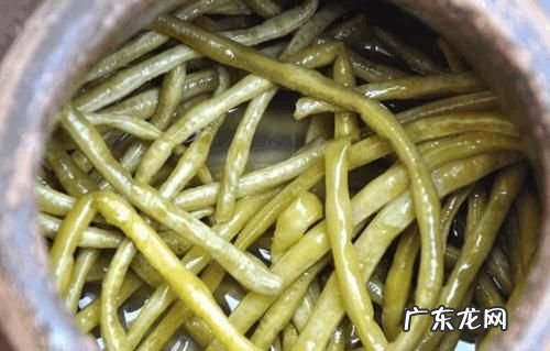 腌好的酸豆角怎么保存时间长,酸豆角的腌制好之后怎么保存