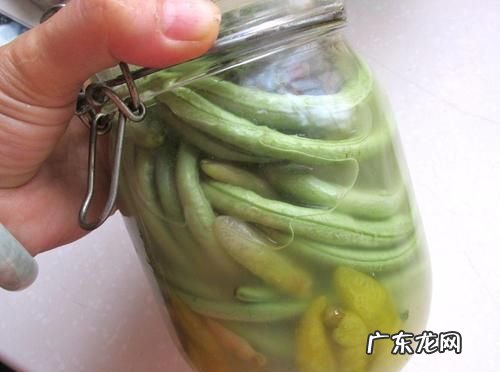 腌好的酸豆角怎么保存时间长,酸豆角的腌制好之后怎么保存