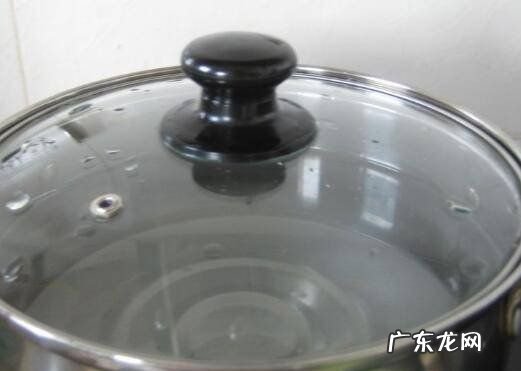 怎样腌咸蒜头好吃,盐咸蒜头不带糖的腌制方法