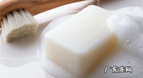 为什么不能用盐碱水洗澡,为什么不能在盐碱湖洗澡