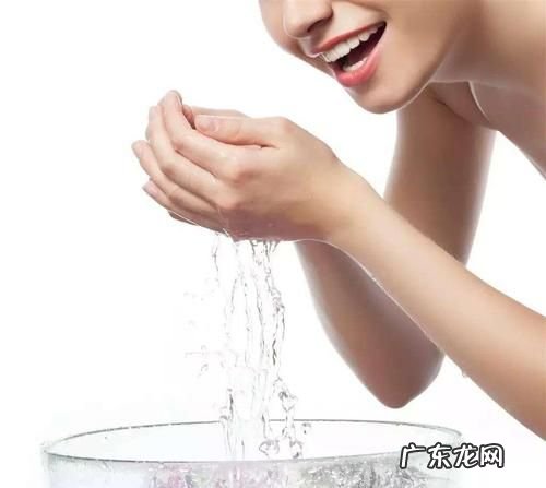 为什么不能用盐碱水洗澡,为什么不能在盐碱湖洗澡
