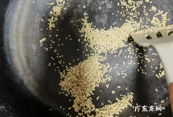 素茄子饺子馅怎么调好吃,茄子素馅饺子怎么调馅好吃的窍门