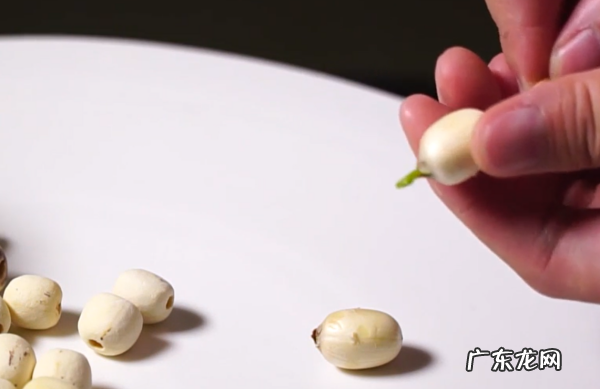 莲子怎么快速的去膜,莲子手串怎么制作方法