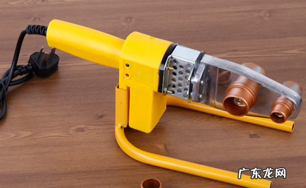 水龙头丝扣断在管里啦有啥好法子,自来水龙头的螺丝部分断在管道里了怎么办