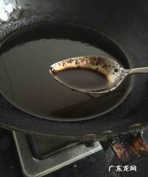 油可以反复的炸几次,食用油煎炸过程中能用多少次