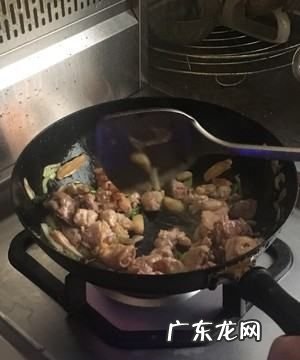 蛾怎么做好吃,蛾子炖鸡怎么炖好吃窍门