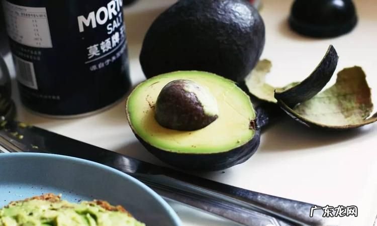 牛油果放冰箱还是常温,牛油果保存的方法冰箱