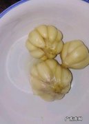 糖蒜绿了咋回事,腌制的糖醋蒜发绿怎么回事