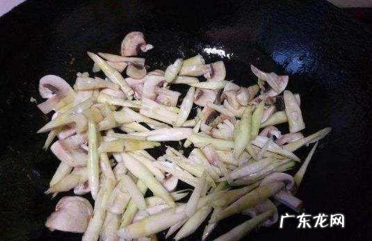 淀粉炒肉怎么不粘锅,淀粉拌肉怎么一炒就粘锅了